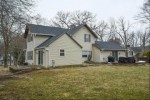 810 E Capitol Dr Hartland, WI 53029 by Realty Executives - Integrity $329,999