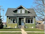 828 Madison Ave South Milwaukee, WI 53172-2622 by Jon Michals Realty, Llc $149,900