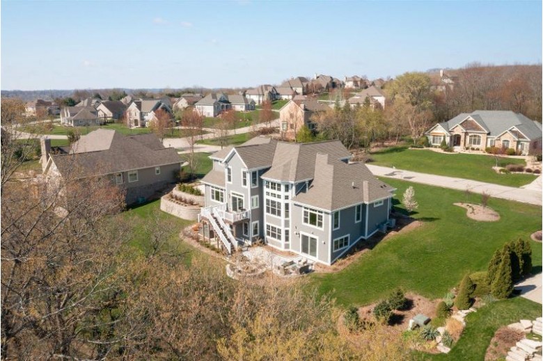 W251N4814 Stepping Stone Way Pewaukee, WI 53072-1345 by Realty Executives Integrity~brookfield $950,000