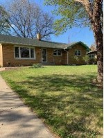 112 Brookdale Dr, South Milwaukee, WI by Premier Point Realty Llc $284,900