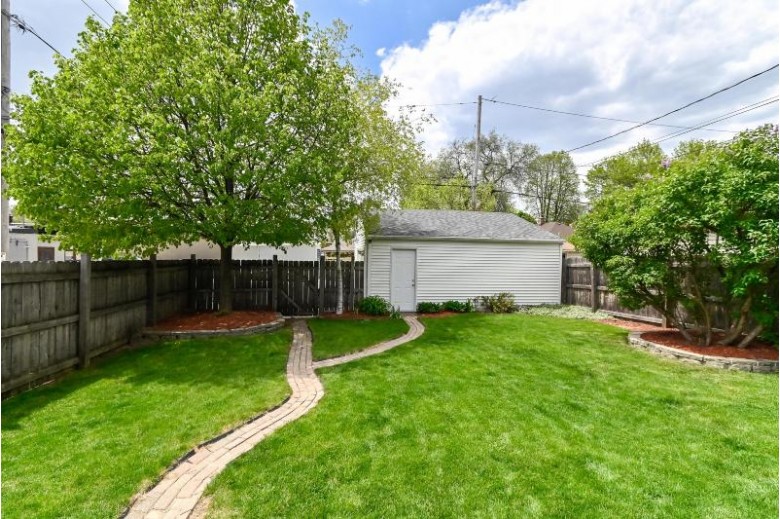2323 N 66th St, Wauwatosa, WI by Closing Time Realty, Llc $304,900