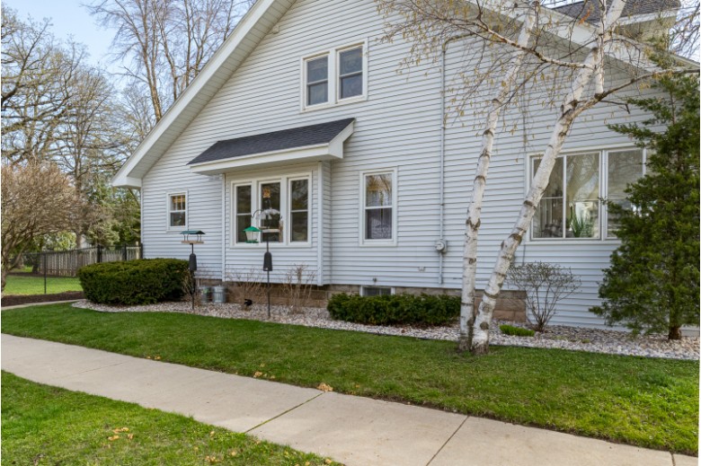 142 W 23rd Avenue Oshkosh, WI 54902-7037 by First Weber Real Estate $219,900
