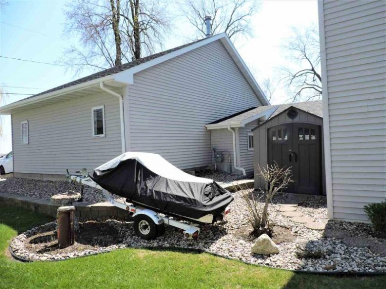 3605 Shangri La Point Road Oshkosh, WI 54904 by Coldwell Banker Real Estate Group $424,900