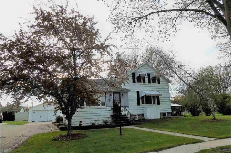 1109 Minnesota Avenue North Fond Du Lac, WI 54937 by Coldwell Banker Real Estate Group $160,000