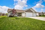 2324 Lacewing Drive Neenah, WI 54956-5692 by RE/MAX 24/7 Real Estate, LLC $325,000