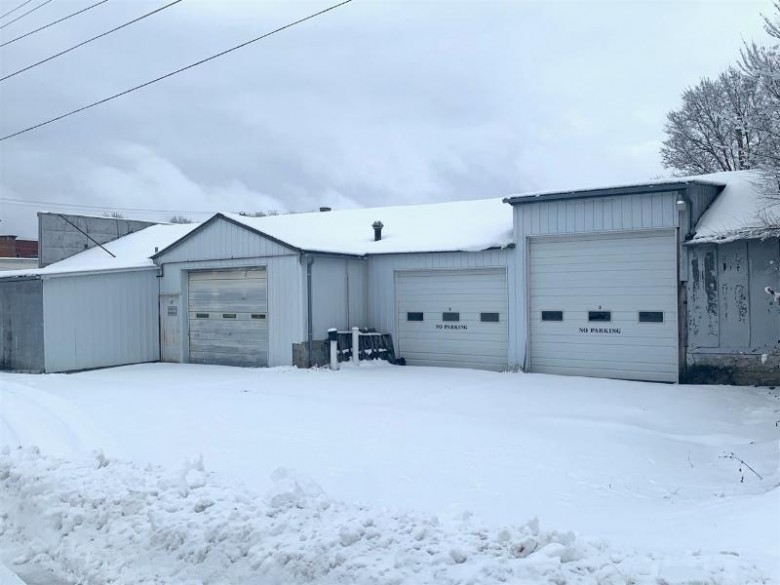 105 W Fountain St Dodgeville, WI 53533 by First Weber Real Estate $69,500