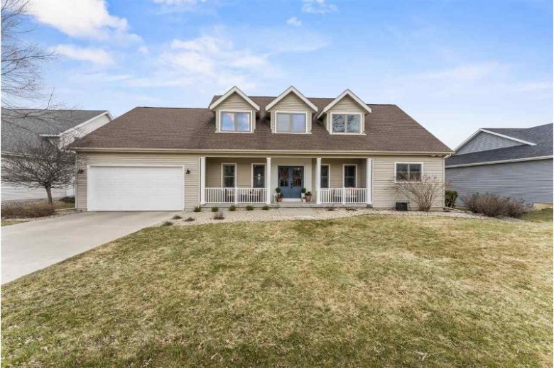 2630 Mica Rd Fitchburg, WI 53711 by Mhb Real Estate $499,900
