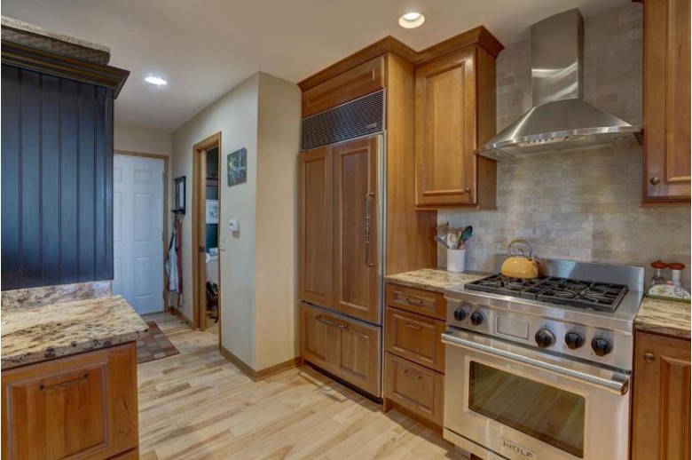 29 Autumnwood Cir, Madison, WI by Pinnacle Real Estate Group Llc $445,000