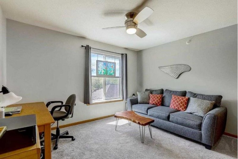 7203 Mid Town Rd 209, Madison, WI by Realty Executives Cooper Spransy $190,000