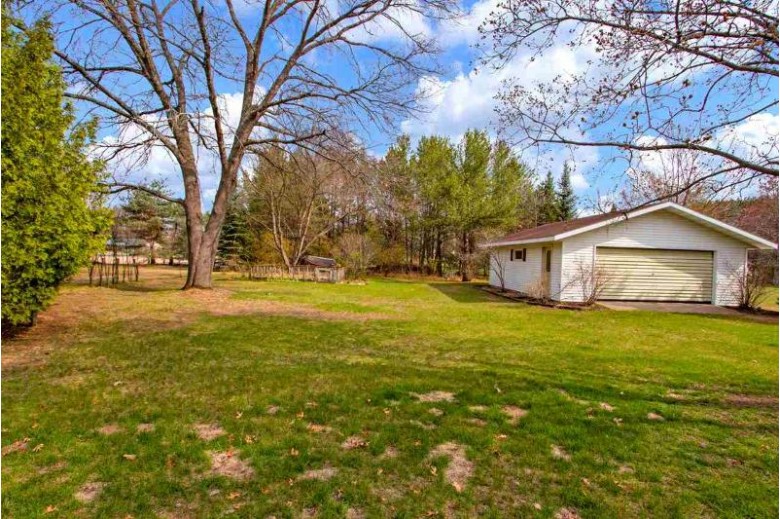 2510 Plover Springs Drive Plover, WI 54467 by Re/Max Excel $230,000