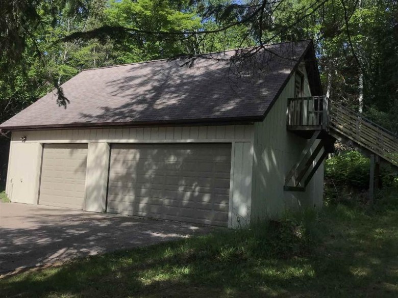 88440 Huron Avenue, Bell, WI by Exp Realty, Llc $425,000
