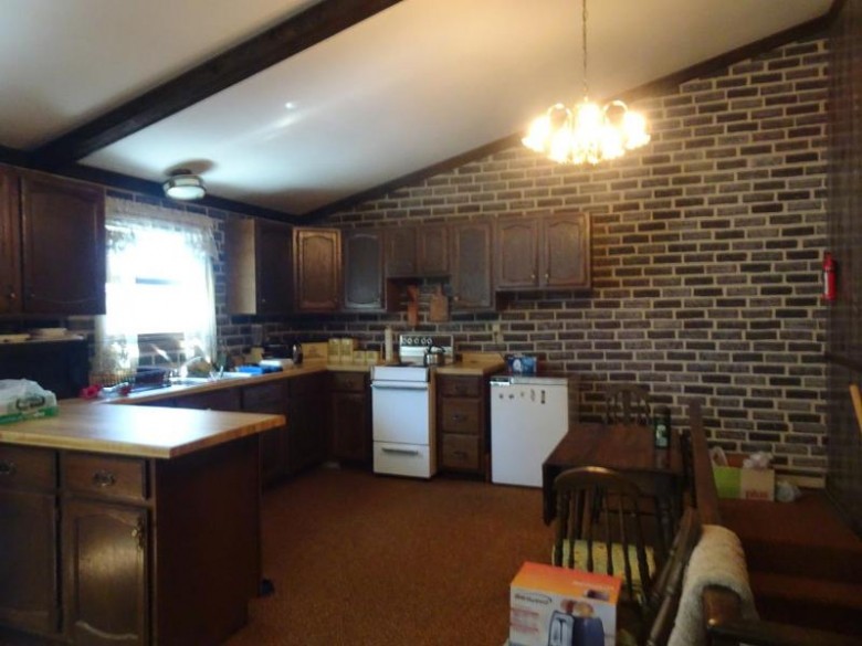 6632 Swamsauger Heights Rd Minocqua, WI 54564 by First Weber Real Estate $289,000