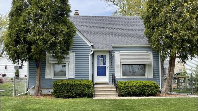 3612 W Howard Ave, Greenfield, WI by Keller Williams Realty-Milwaukee North Shore $200,000