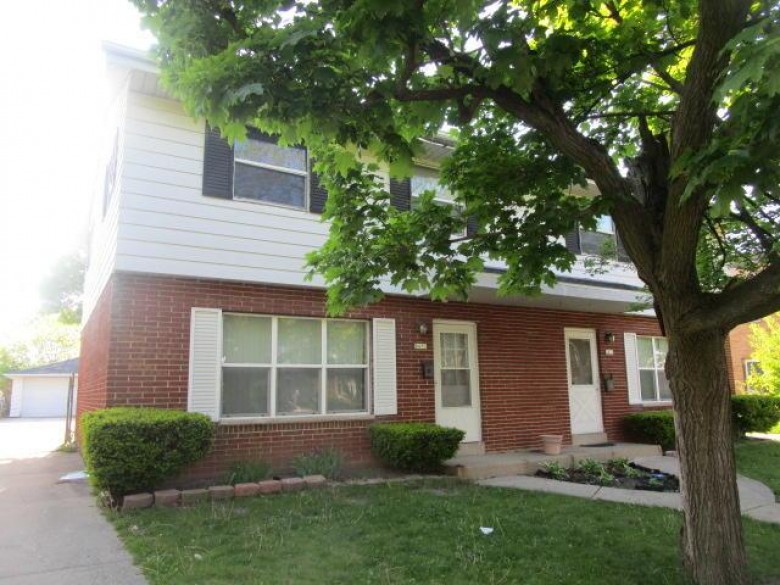 6451 N 73rd St 6453, Milwaukee, WI by Realty Executives - Elite $169,900