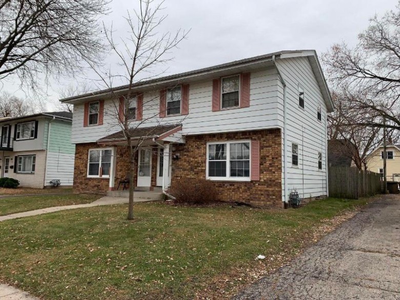 7135 W Brentwood Ave, Milwaukee, WI by First Weber Real Estate $180,000