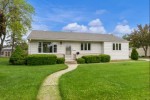 804 Hillcrest St West Bend, WI 53095 by Boss Realty, Llc $229,900