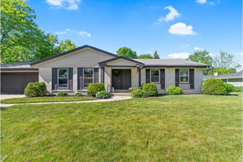 8894 Garden Ln, Greendale, WI by Re/Max Realty Pros~milwaukee $349,500