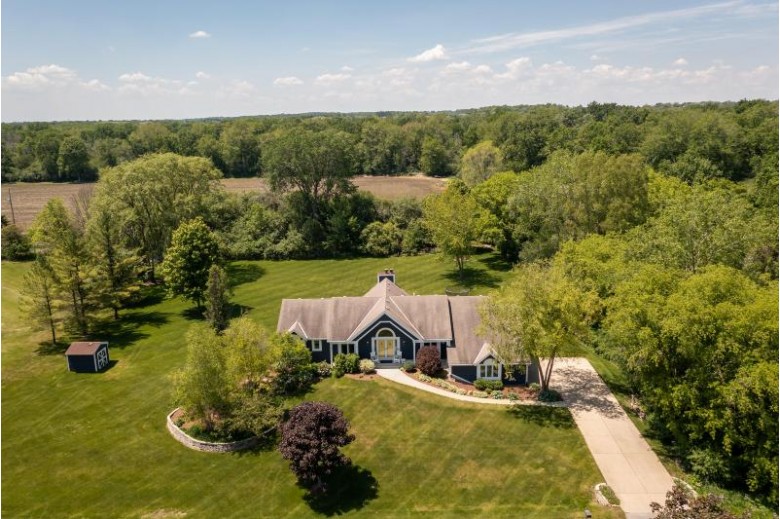 11545 N Glenwood Dr, Mequon, WI by 3rd Coast Real Estate $675,000