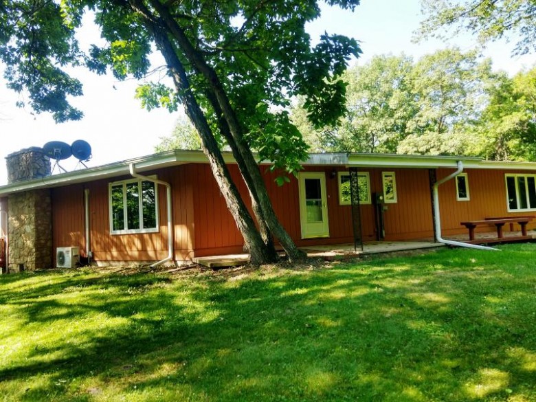 E8026 Santerra Rd Sauk City, WI 53583-9641 by Re/Max Solutions $449,900