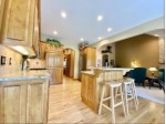 911 River Reserve Dr Hartland, WI 53029-2913 by Lake Country Flat Fee $639,900