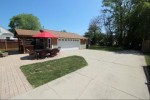 3250 S 105th St West Allis, WI 53227-4118 by Realty Executives - Integrity $254,500