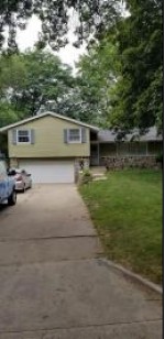 2357 S Green Links Dr West Allis, WI 53227 by Non Mls $314,000