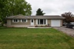1250 Tammy Road Oshkosh, WI 54904-7111 by RE/MAX On The Water $200,000