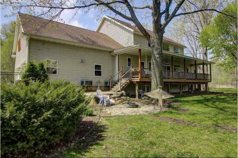5121 Hill Top Rd Fitchburg, WI 53711 by Restaino & Associates Era Powered $499,000