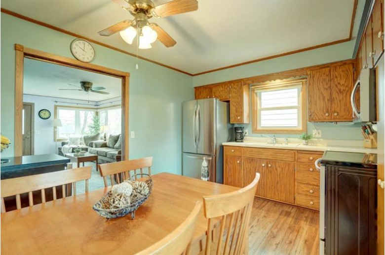4706 Camden Rd Madison, WI 53716 by Re/Max Preferred $244,900