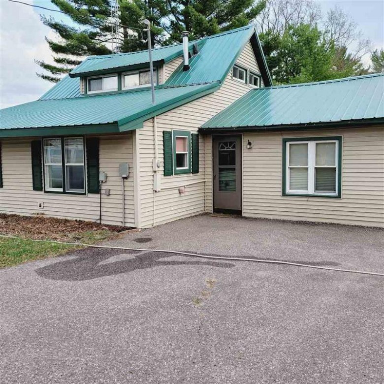 3865 Hwy 13 Wisconsin Dells, WI 53965 by Wisconsin Dells Realty $179,000