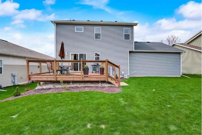 9118 Ancient Oak Ln Verona, WI 53593 by Realty Executives Cooper Spransy $434,900