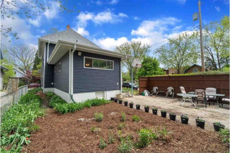 186 Ohio Ave, Madison, WI by Allen Realty, Inc $675,000