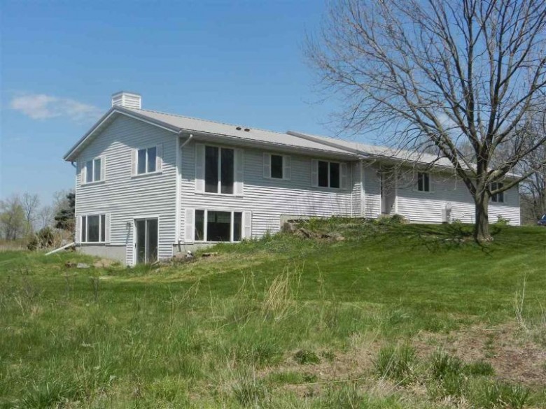 E9196 Retgen Rd North Freedom, WI 53951 by First Weber Real Estate $575,000