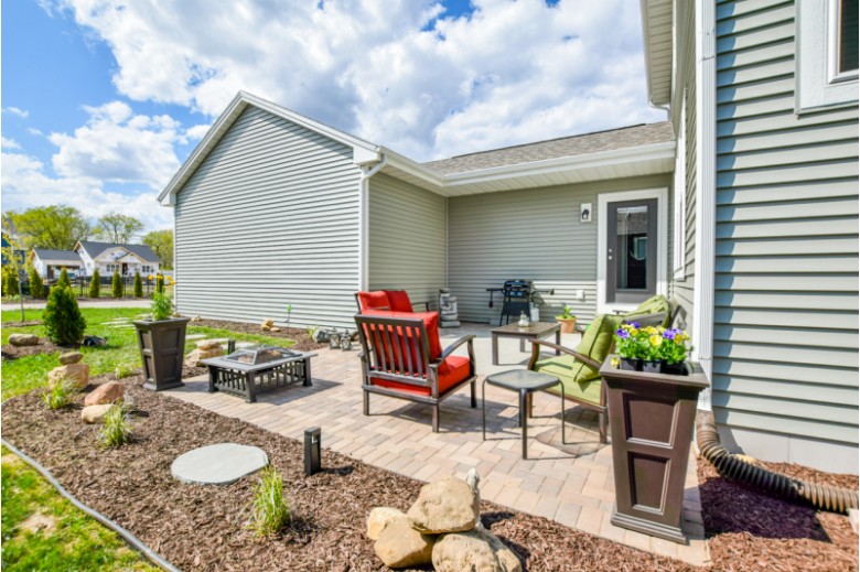 2791 Frisee Dr Fitchburg, WI 53711 by First Weber Real Estate $449,900