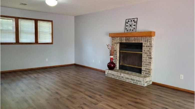 706 Sky Ridge Dr Madison, WI 53719-1370 by Tri-River Realty $299,800