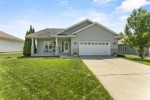 5213 Nannyberry Dr, Fitchburg, WI by Mhb Real Estate $374,900
