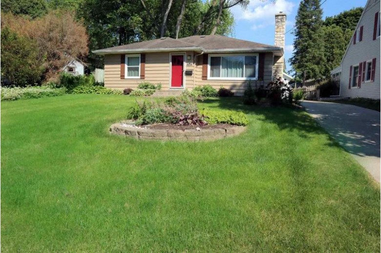 4514 Shore Acres Rd, Madison, WI by Keller Williams Realty $350,000