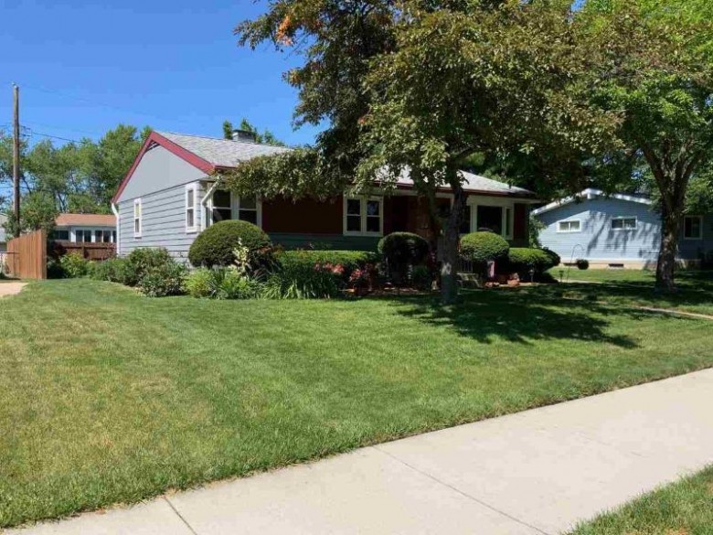 1402 Delaware Blvd Madison, WI 53704 by Century 21 Affiliated $267,500