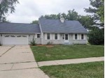 450 Badger Dr, Evansville, WI by Home In Wisconsin $269,500