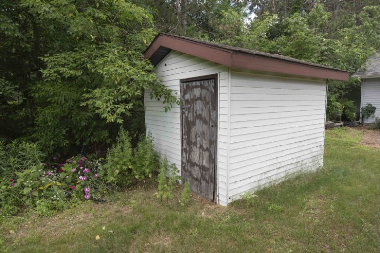 3270 Howard Avenue Stevens Point, WI 54481 by First Weber Real Estate $189,900