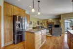 N90W32470 Daley Dr, Hartland, WI by Metro Milwaukee Realty $599,900