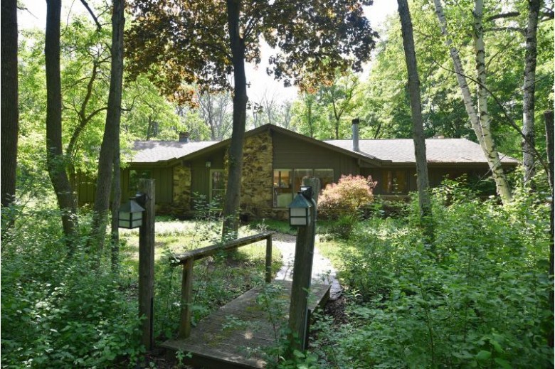 12231 N River Rd Mequon, WI 53092 by Realty Executives Integrity~cedarburg $499,900