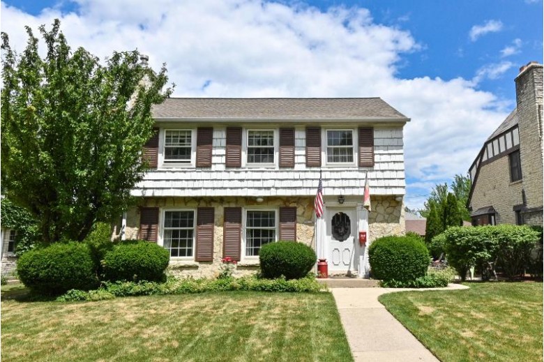 9010 Jackson Park Blvd Wauwatosa, WI 53226-2610 by Realty Executives Integrity~cedarburg $389,900