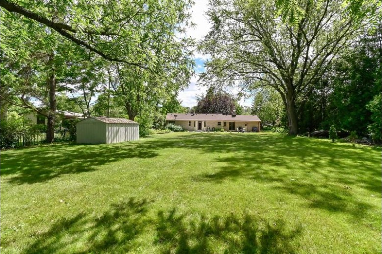 136 W Bergen Dr Fox Point, WI 53217-2305 by First Weber Real Estate $297,000