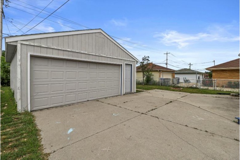 4747 S 25th St Milwaukee, WI 53221-2929 by Keller Williams Realty-Milwaukee Southwest $209,900