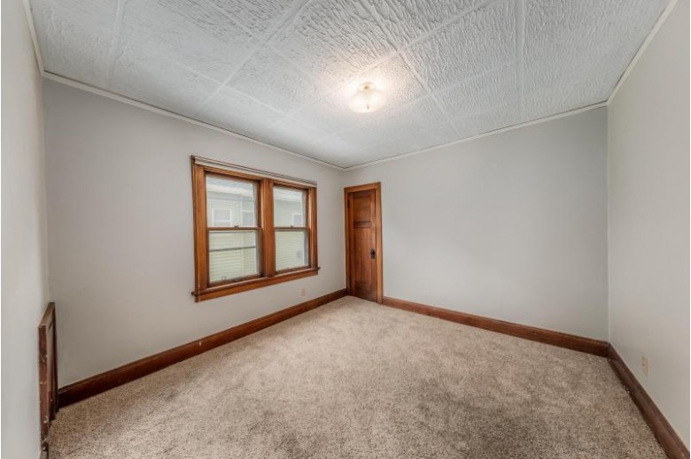 8315 Portland Ave Wauwatosa, WI 53213-3017 by Firefly Real Estate, Llc $319,900
