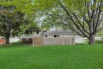 210 W Paradise Dr, West Bend, WI by Coldwell Banker Realty $269,900