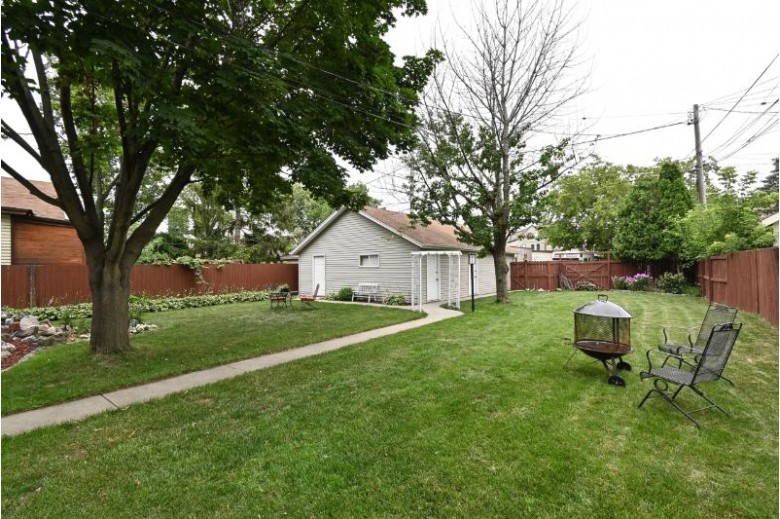 2363 S Woodward St Milwaukee, WI 53207-1761 by Shorewest Realtors, Inc. $339,000