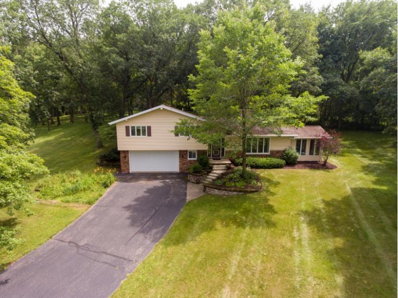 N7389 Hillendale Pkwy Beaver Dam, WI 53916-9447 by Coldwell Banker Realty $259,900