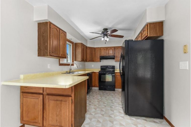 835 Florida Avenue Oshkosh, WI 54901 by Beckman Properties $195,000